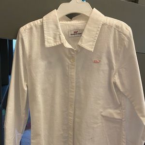 Vineyard Vines button down top